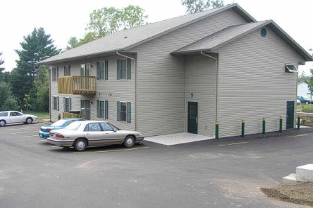 775 Pioneer Point